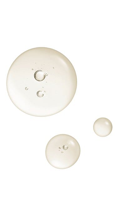 Čistiaci a odličovací olej